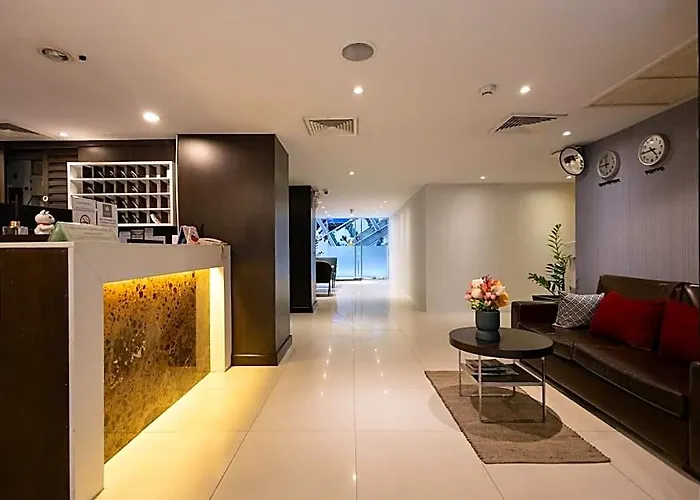 Hotel 24 At Bts Phrom Phong Banguecoque