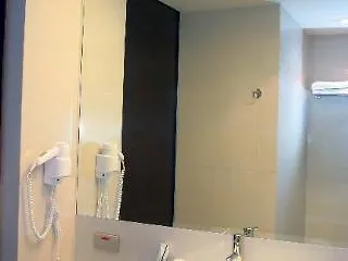 24 At Bts Phrom Phong 3*